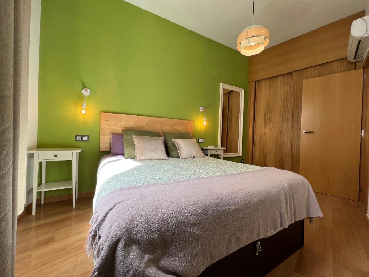 Amazing Apartment In The Heart Of Malaga Pool & Free Parking Εξωτερικό φωτογραφία